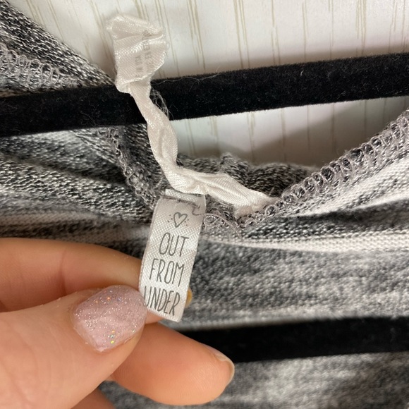 Urban Outfitters Striped Pullover Hoodie Size XS Kangaroo Pocket Out From Under - Picture 5 of 5